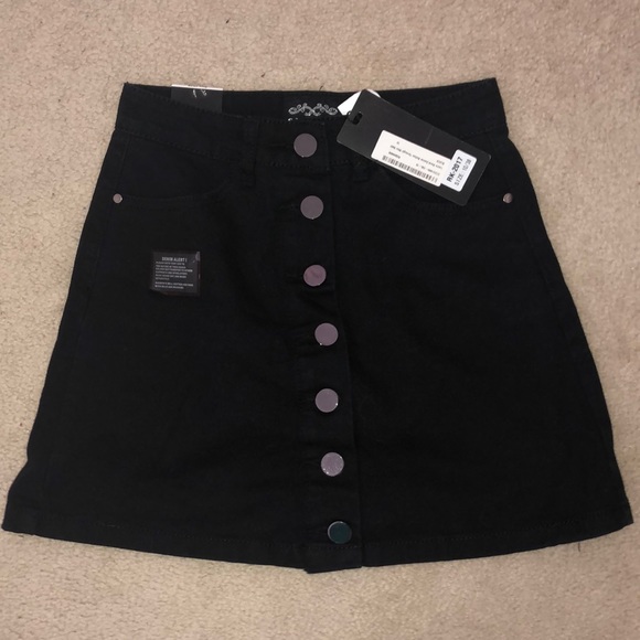 BRAND NEW Laura Black Denim Button Thru Mini Skirt - Picture 1 of 3